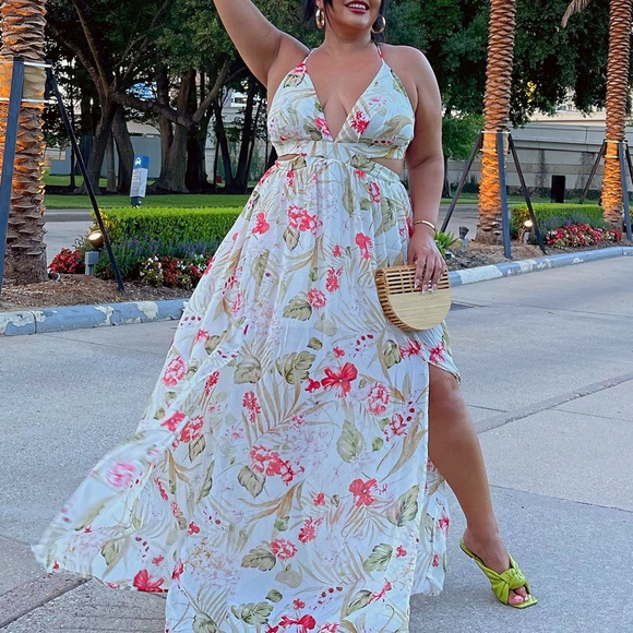 Fashion Nova Lanai cut out maxi dress- medium - Picture 6 of 10